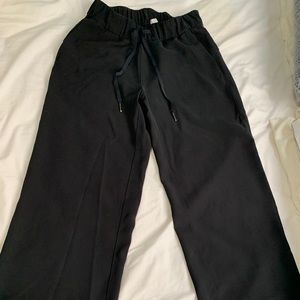 Lululemon on the fly wide leg pant 7/8